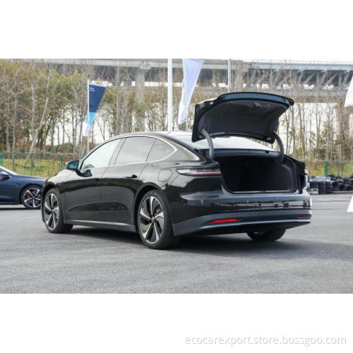 New energy vehicles nio et7 2023 4wd pure electric 675KM range 4-door 5-seater hatchback electric vehicle ev car